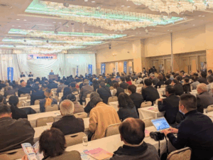 会場には約300名の党員・協力党員の皆様にご参集いただきました。